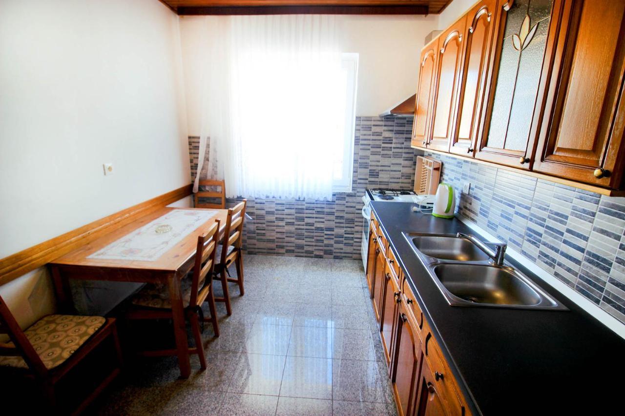 The Peaceful Vacation Apartment Metajna Ngoại thất bức ảnh